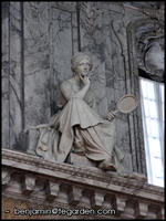 A marble maiden in the Rikssalen